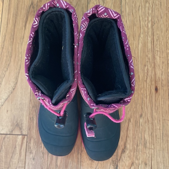 Kamik Girls Rain Boots 2 - Picture 6 of 9